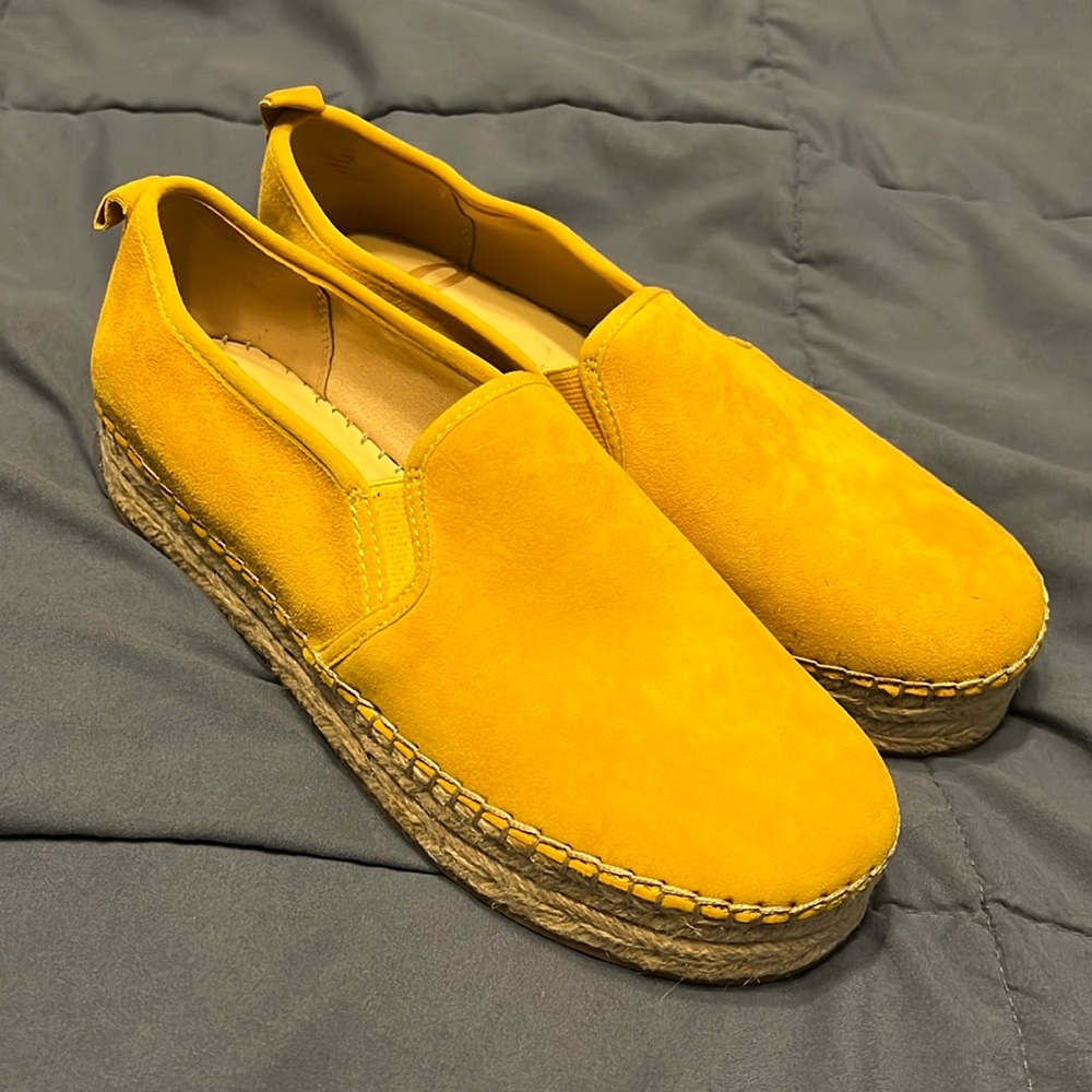 Sam Edelman women’s yellow leather/suede espadrilles